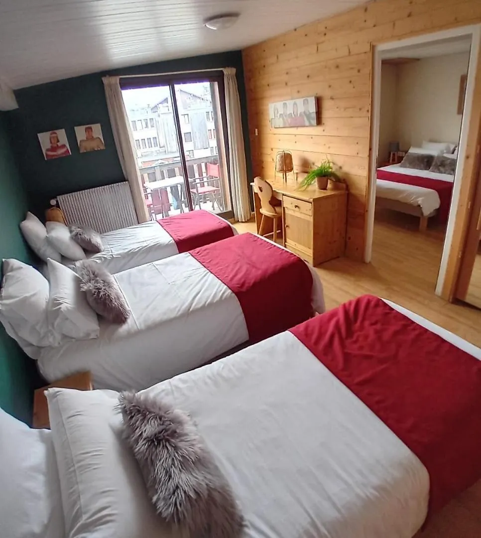 **  Hotel Le Sherpa Les Deux Alpes France