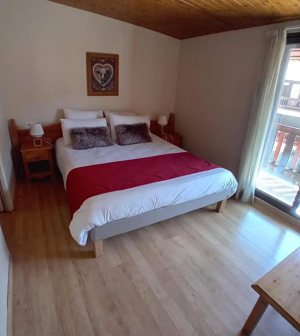 Hotel Le Sherpa Les Deux Alpes 2*,